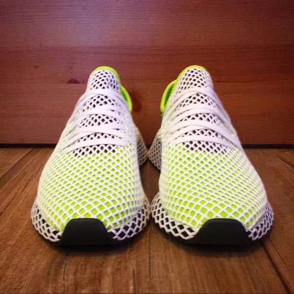 💥NEW💥 Adidas Deerupt Runner - Picture 4 of 8